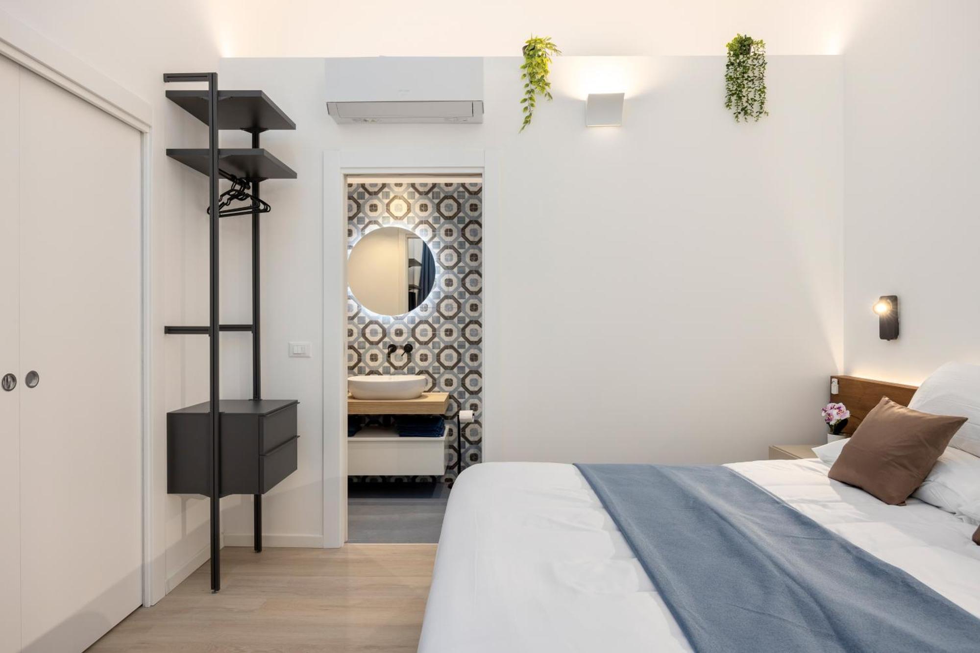 פלרמו Roccella Apartments מראה חיצוני תמונה