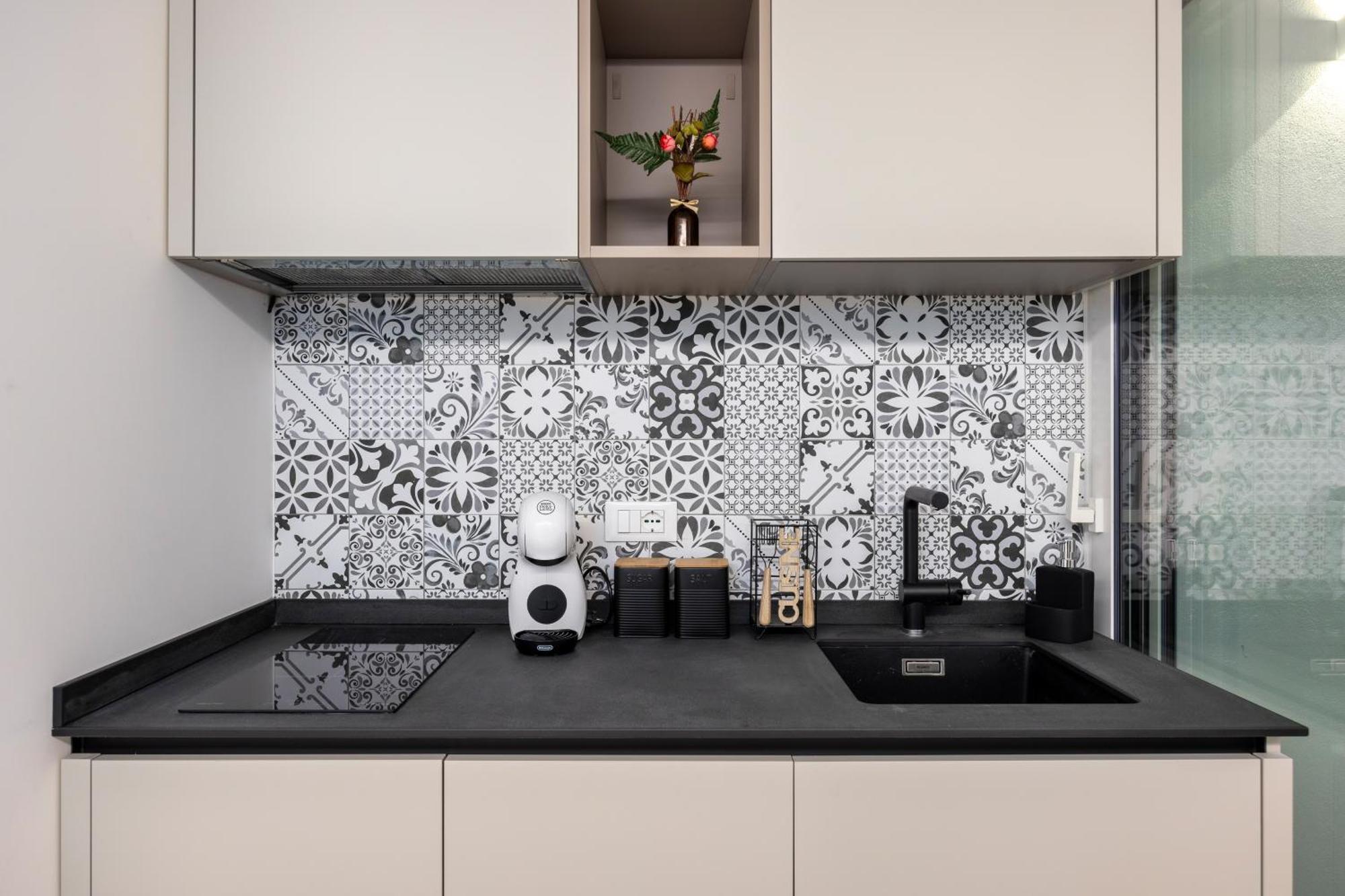 פלרמו Roccella Apartments מראה חיצוני תמונה